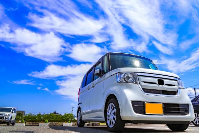 【軽自動車】なぜ即日交付される?手続きの仕組みと必要な書類